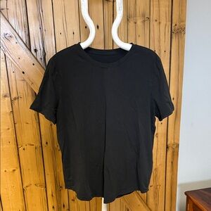 Women’s Lululemon top, black size 10